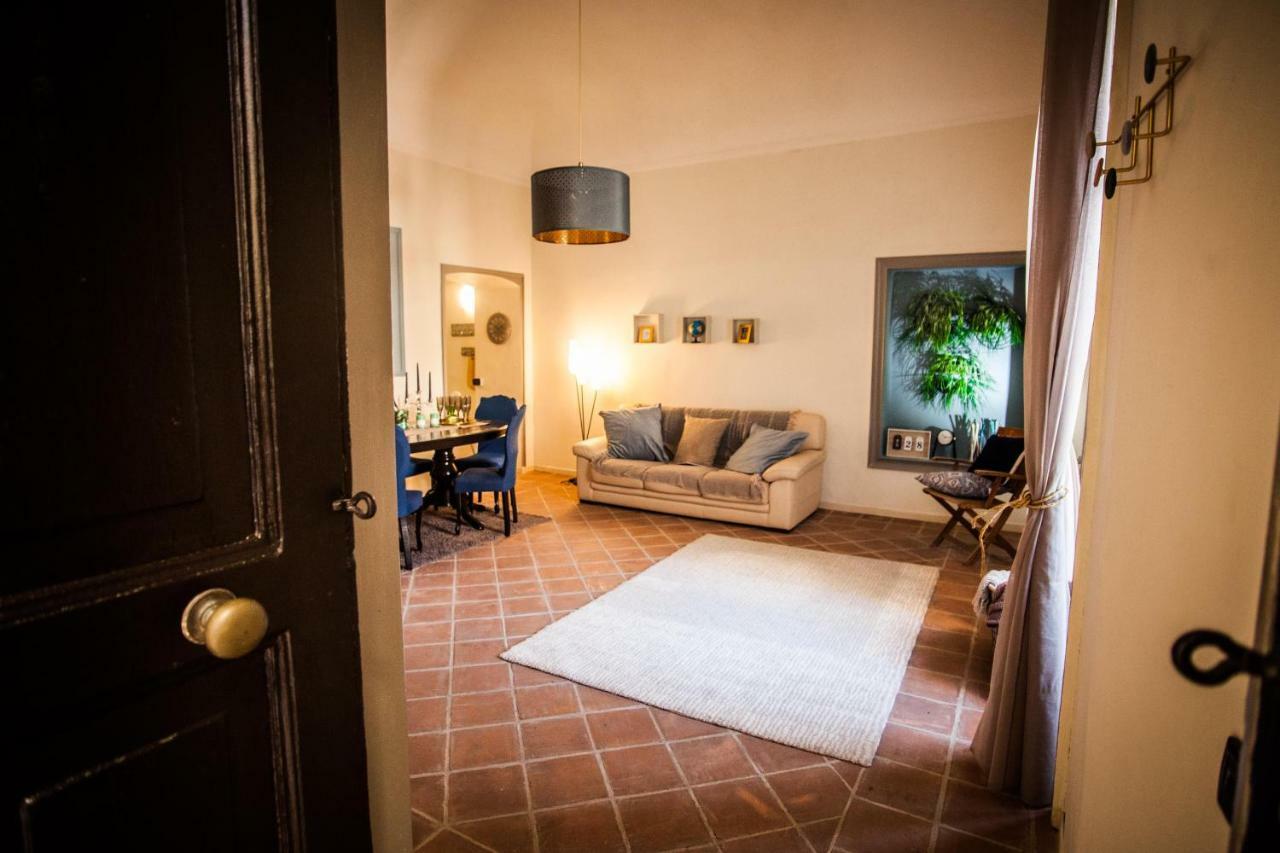 Suite Re Riccardo Caserta Exterior photo