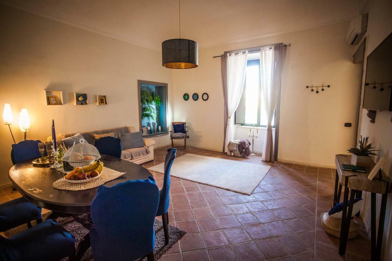 Suite Re Riccardo Caserta Exterior photo